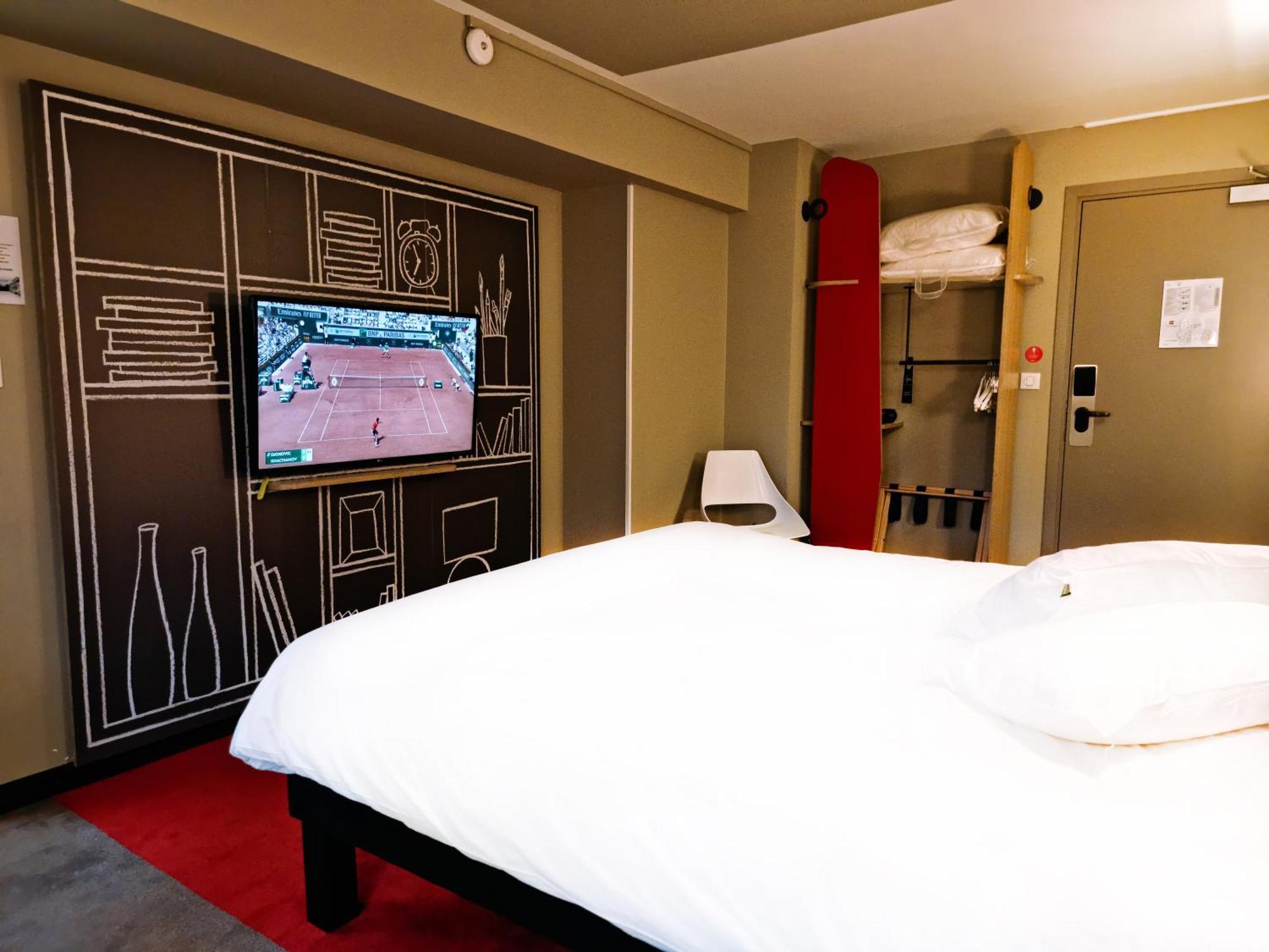 Ibis Caen Porte D'Angleterre Buitenkant foto